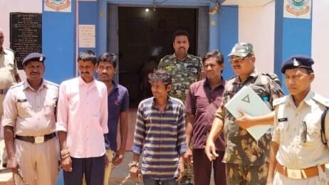 बुजुर्ग दम्पत्ति के साथ गाली गलौच एवं मारपीट के आरोप में छुरा पुलिस ने पांच लोगों को भेजा जेल,