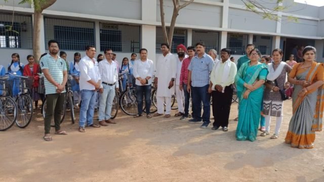 छत्तीसगढ़ की शिक्षा व्यवस्था में क्रांतिकारी परिवर्तन ला रही है भूपेश बघेल सरकार