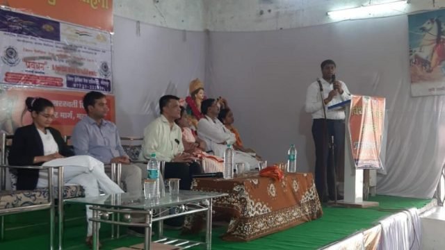 जिला विधिक सेवा प्राधिकरण के तत्वाधान से महासमुंद सरस्वती शिशु मंदिर प्रांगण में लगाया जागरूकता शिविर