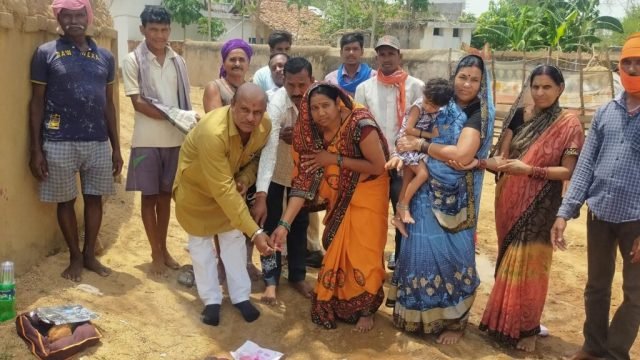 जनपद उपाध्यक्ष भेख़ लाल साहू ने किया विभिन्न निर्माण कार्यों का भूमिपूजन।