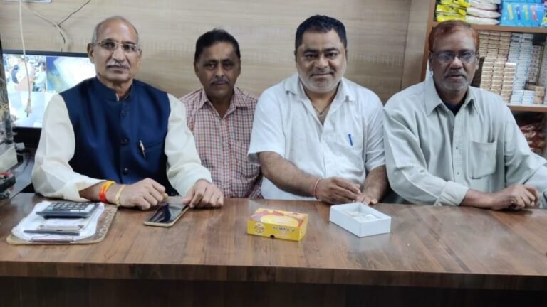किराना व्यापारी संघ छुरा के अध्यक्ष बने अशोक माधवानी