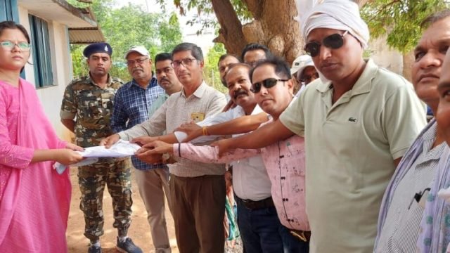 कर्मचारी-अधिकारी फेडरेशन ने आरंभ किया चरणबद्ध आंदोलन प्रथम चरण में 30 मई को मुख्य सचिव के नाम ज्ञापन