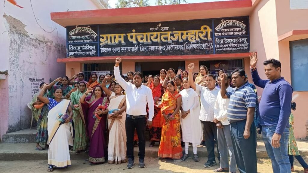 नारी विविध रुपों में जीवन भर तप कर समाज परिवार देश को निखारने में सर्वस्व त्याग करती है – प्रमोद सागर