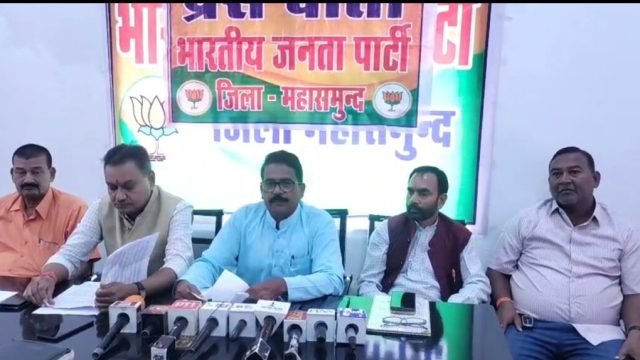 संत गुरु रविदास जयंती वर्ष पर भाजपा का समरसता संकल्प अभियान महासमुंद में दी जानकारी