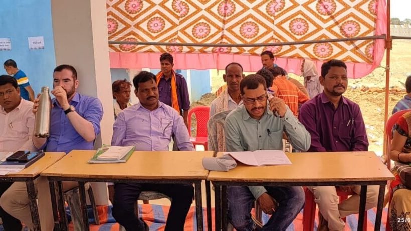 सरायपाली जनपद क्षेत्र के ग्राम तोरेसिंहा में लगा जन चौपाल…
