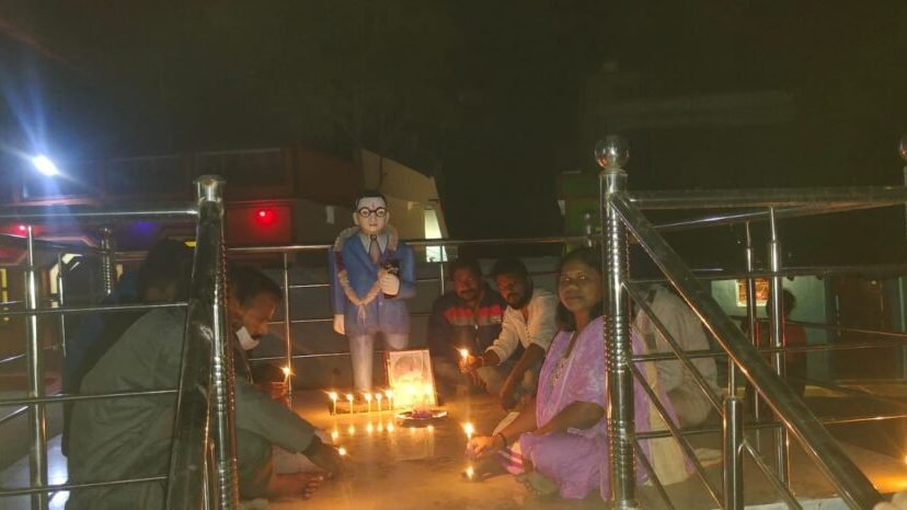 युवा नेता प्रवीण बम्बोड़े ने स्व.पत्रकार उमेश राजपूत को दी भावपूर्ण श्रद्धांजलि