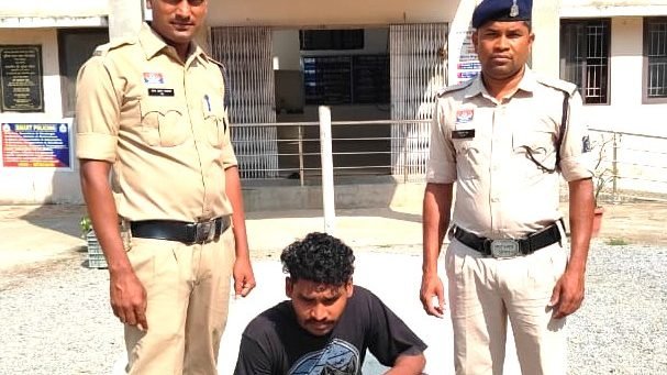 गांजा तस्करी के पूरे नेटवर्क पर महासमुंद पुलिस का प्रहार, ओडिशा से मुख्य सप्लायर गिरफ्तार