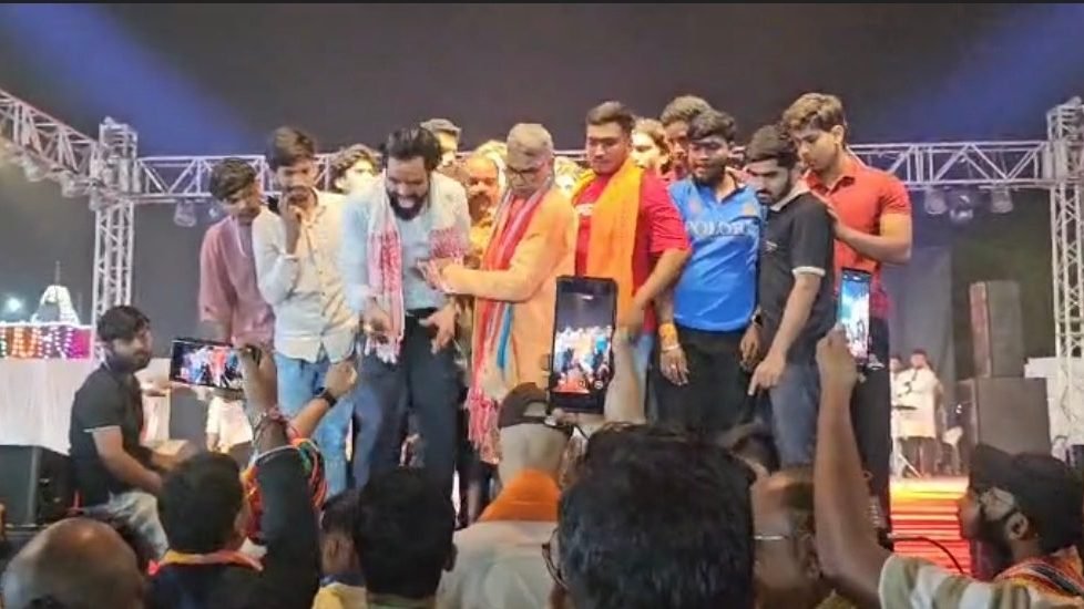 दुर्ग में गरबा नाइट के दौरान हंगामा, मारपीट का वीडियो हुआ वायरल