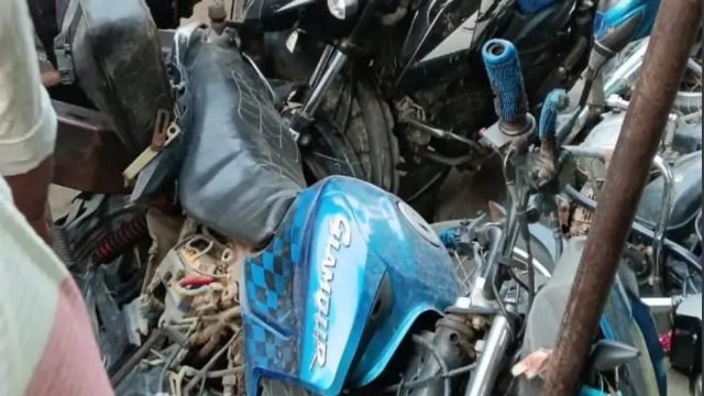 अमलीपदर में सड़क हादसों ने बढ़ाई चिंता: संकरी सड़कें और अतिक्रमण बन रहे हादसों की वजह